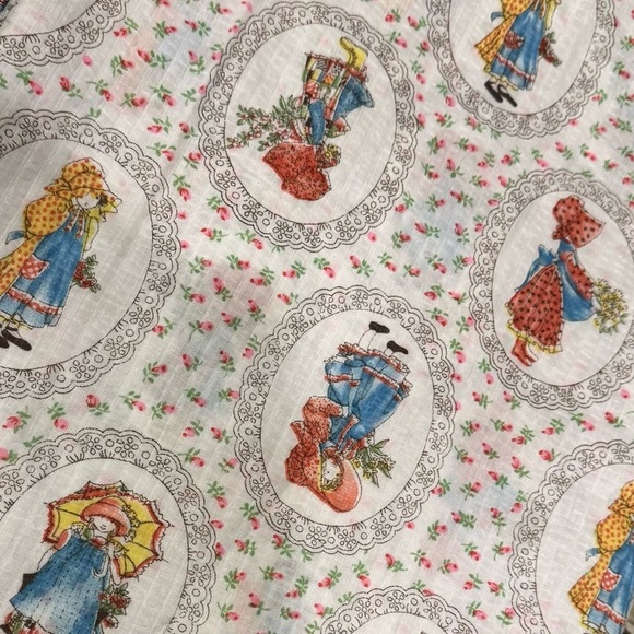 Other - Vintage 70s Holly Hobby Medallions Roses Floral Fabric Finish Crib Sheet Quilt